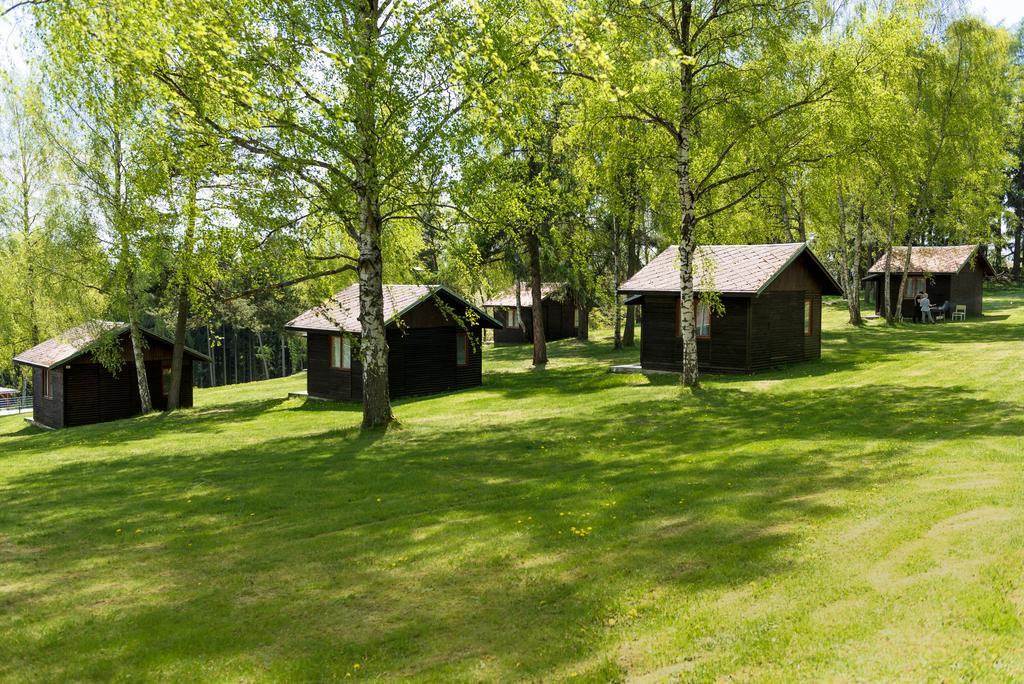 Camp Vary - Vitkova Hora - Veitsberg カルロヴィ・ヴァリ エクステリア 写真